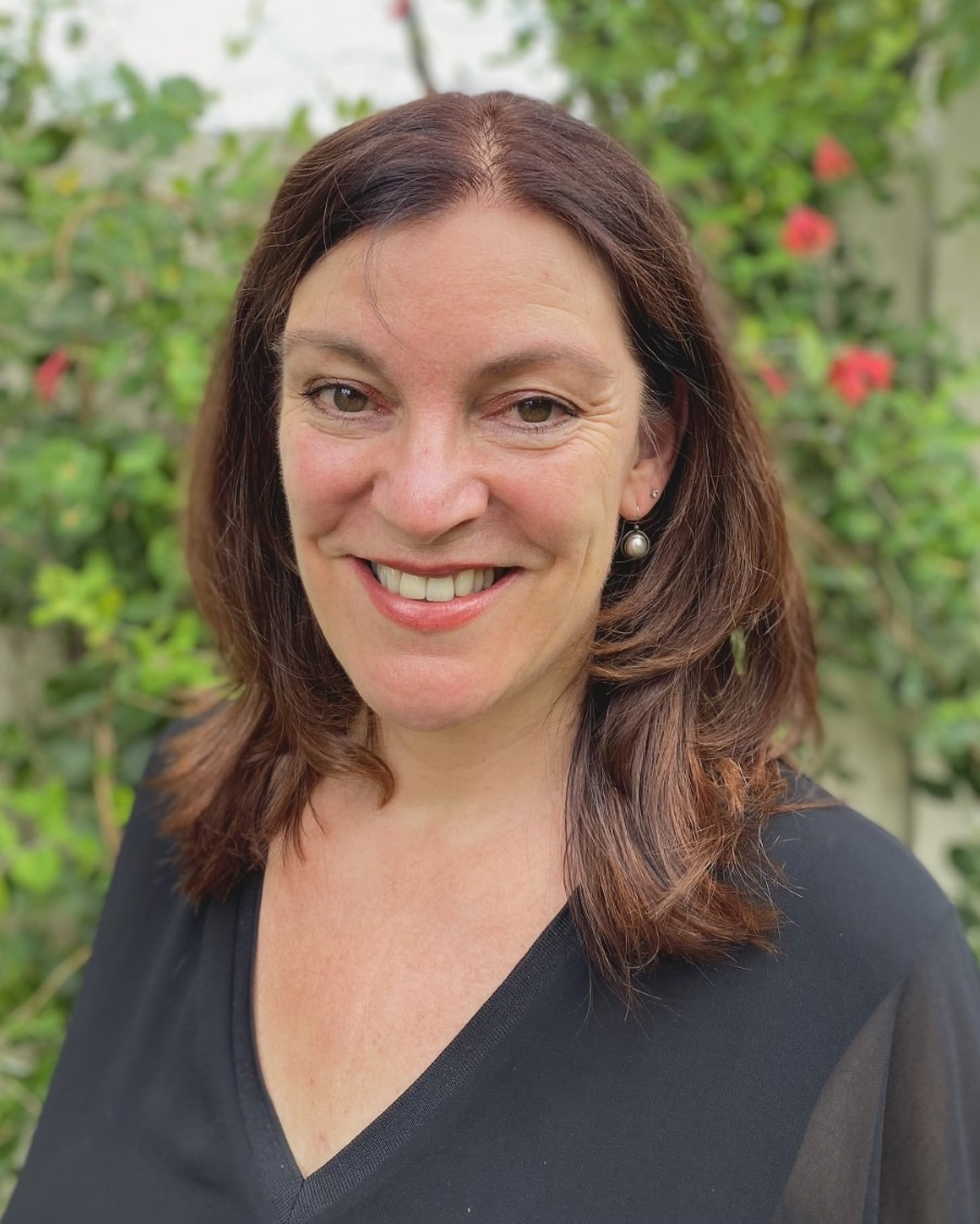 Janet van Hell